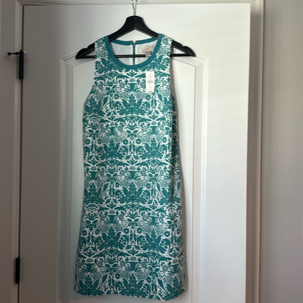 Loft Dress. NWT. Size small. Smoke free home.